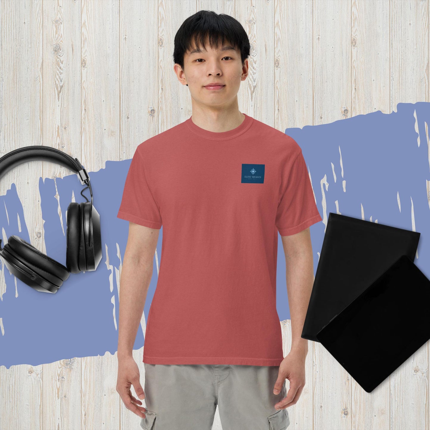 Men’s garment-dyed heavyweight t-shirt